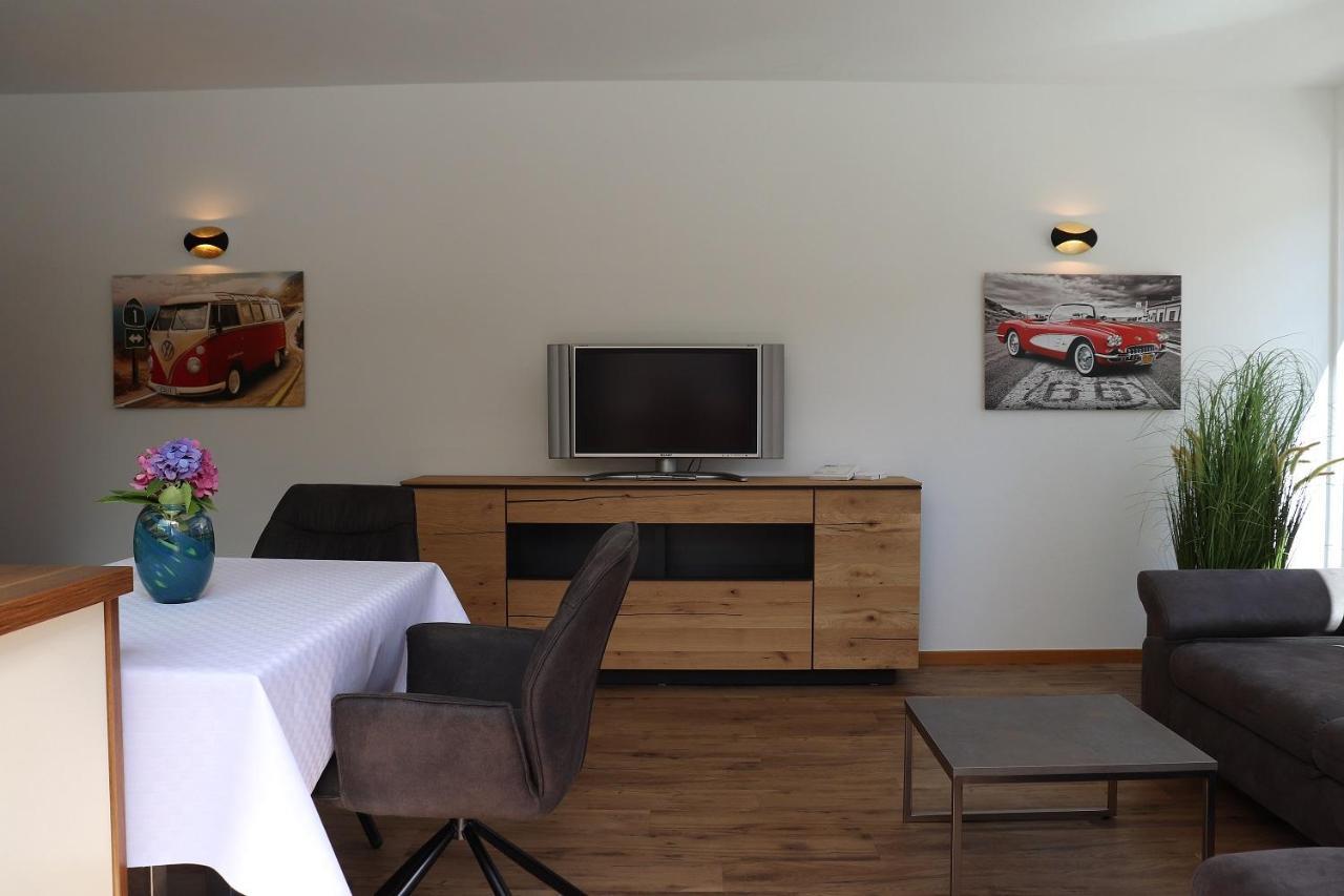 Ferienwohnung Mit Garage, Fahrradraum Und Sehr Grosser Sonnenverwoehnten Terrasse Lagundo Dış mekan fotoğraf