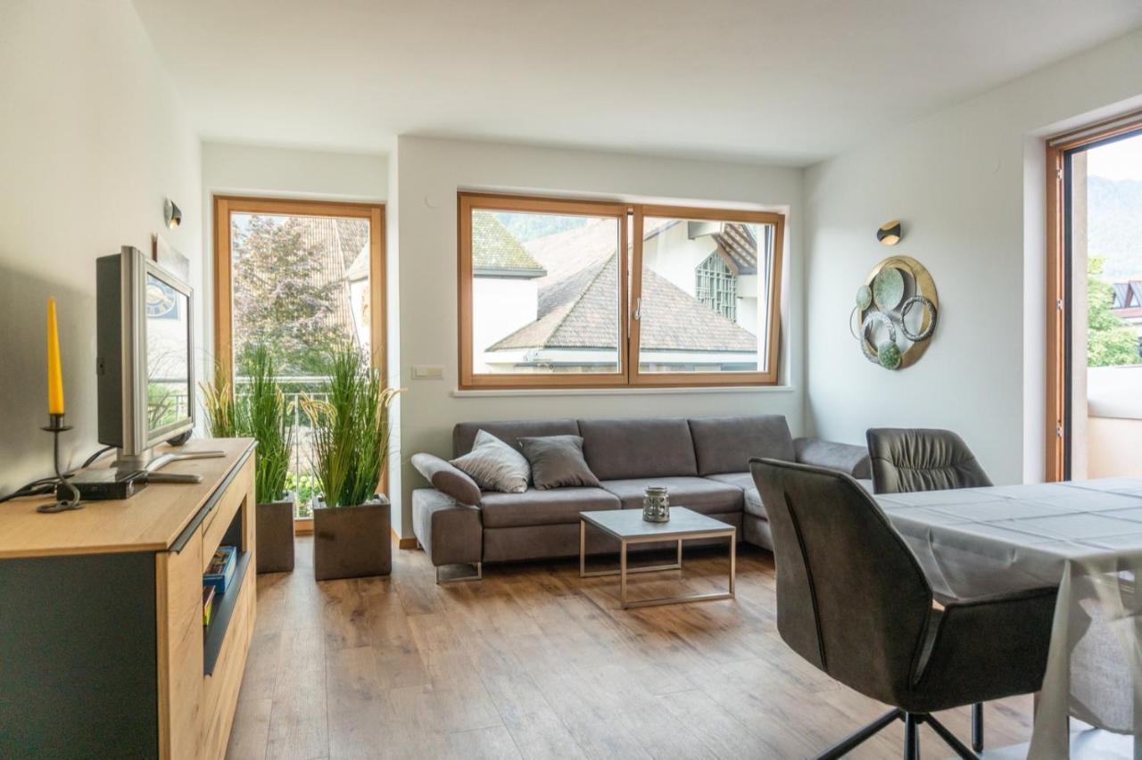 Ferienwohnung Mit Garage, Fahrradraum Und Sehr Grosser Sonnenverwoehnten Terrasse Lagundo Dış mekan fotoğraf